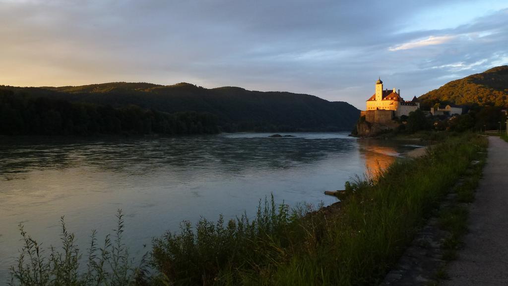 Gasthof-Camping Stumpfer Hotell Schönbühel an der Donau Eksteriør bilde