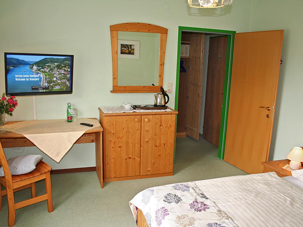 Gasthof-Camping Stumpfer Hotell Schönbühel an der Donau Rom bilde